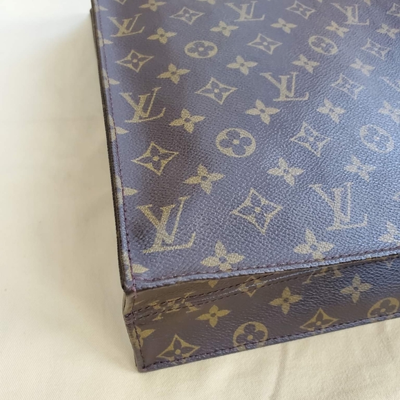 Louis Vuitton Sac Plat Handbag - Picture 10 of 16